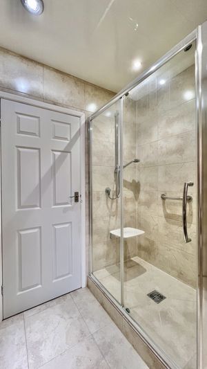 Photo 8- click for photo gallery